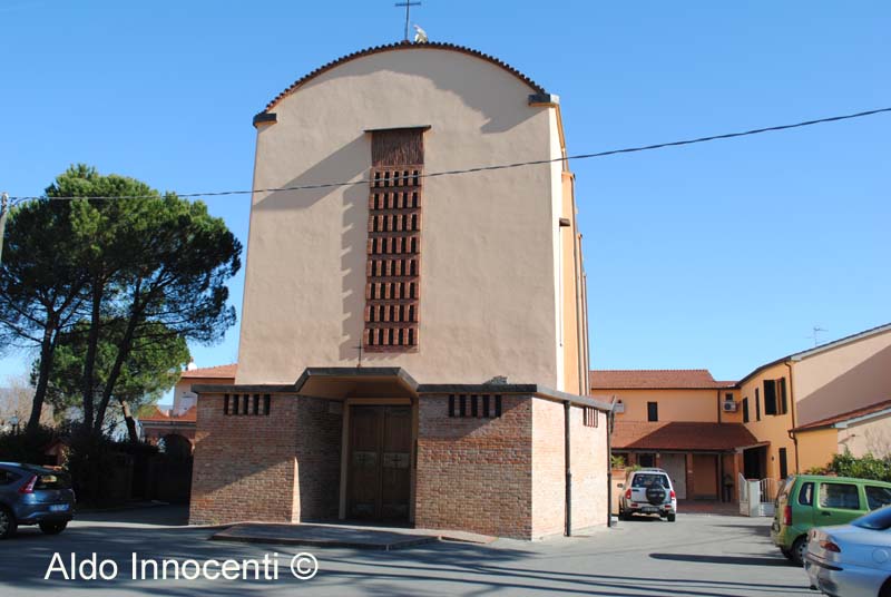 CASINI: CHIESA DEL SACRO CUORE 2' IMMAGINE